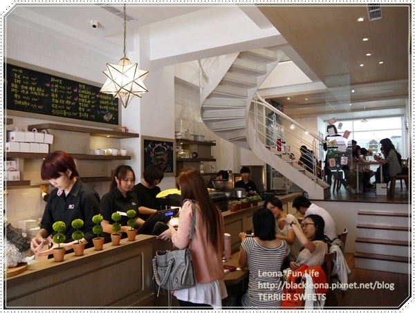 20251027_-32 20251027_-32