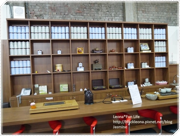 20251027_-254 20251027_-254