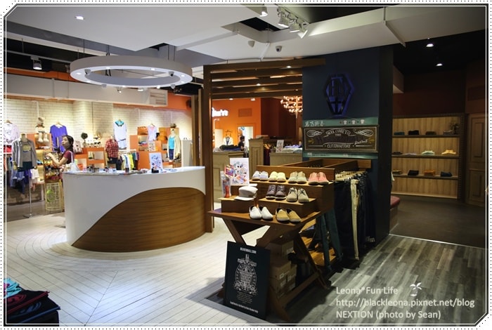 20251027_-144 20251027_-144