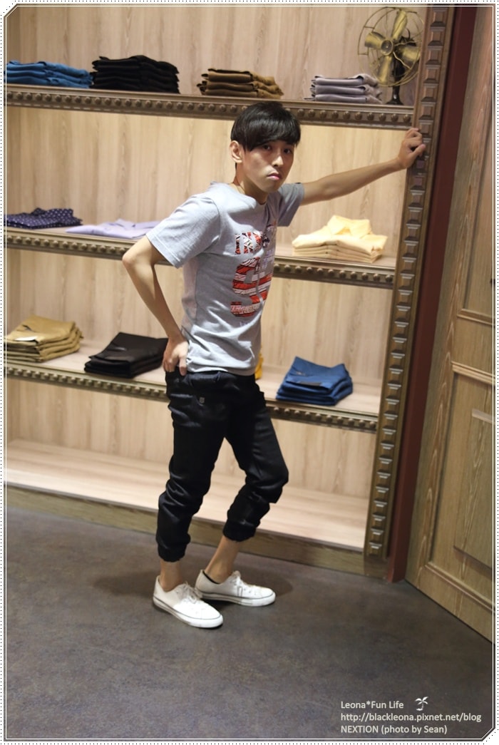 20251027_-156 20251027_-156