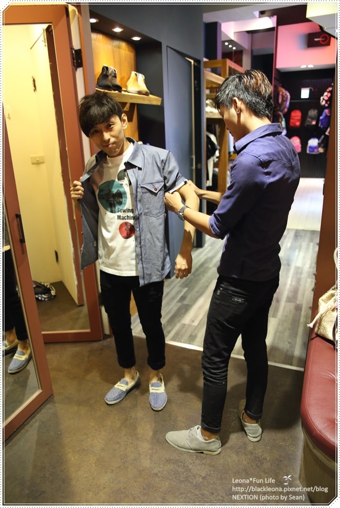 20251027_-159 20251027_-159