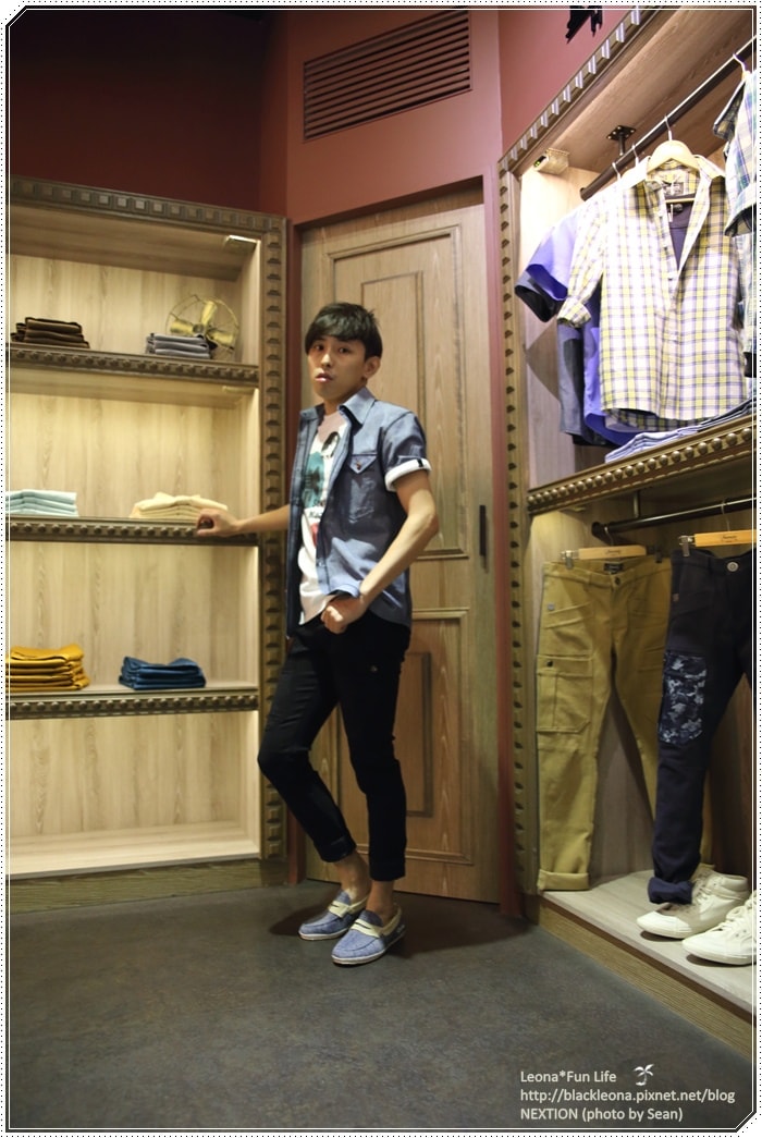 20251027_-160 20251027_-160