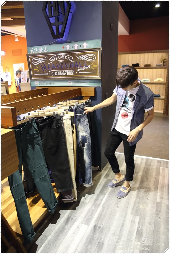 20251027_-161 20251027_-161