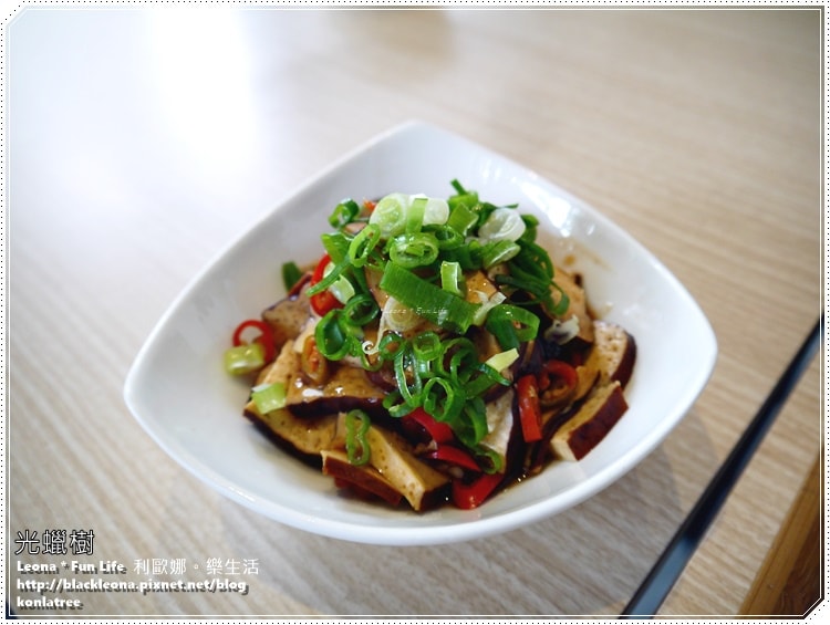 20251027_-68 20251027_-68