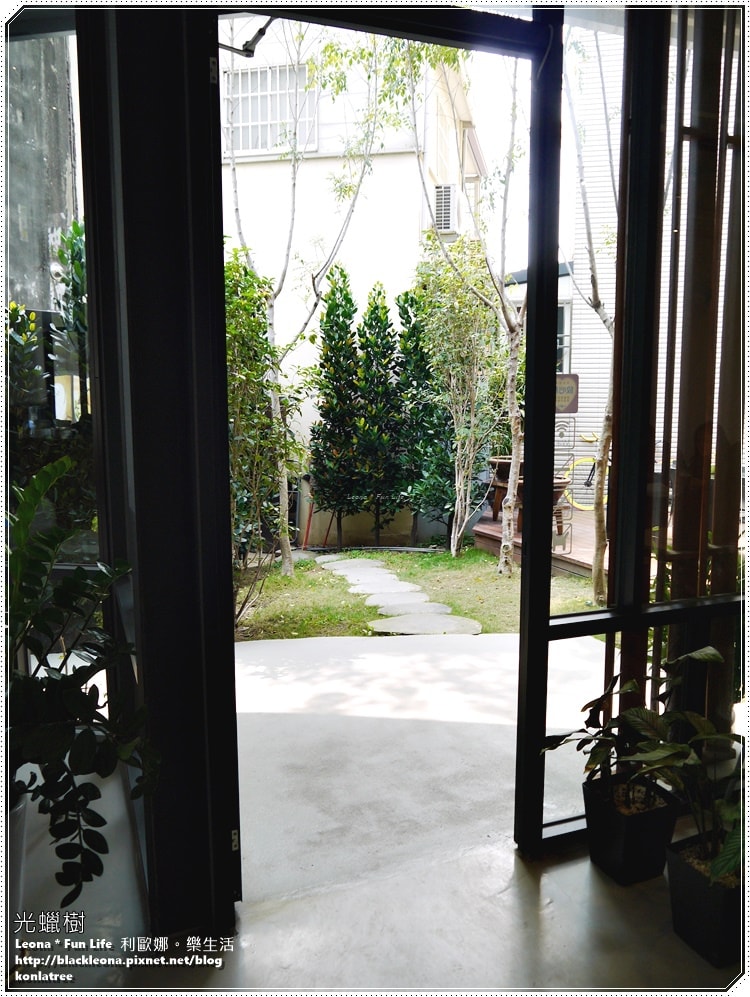 20251027_-76 20251027_-76