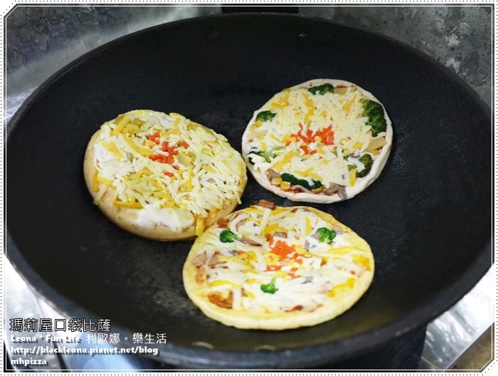 20251027_-67 20251027_-67