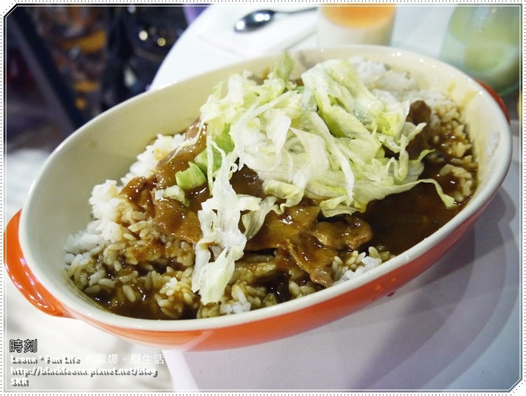 20251027_-176 20251027_-176