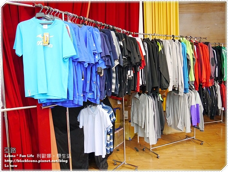 20251027_-517 20251027_-517