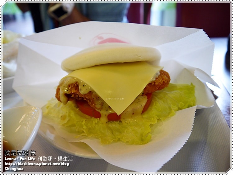 20251027_-194 20251027_-194