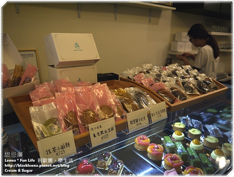 20251027_-79 20251027_-79