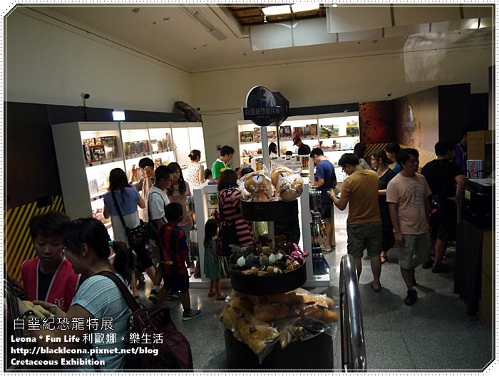 20251027_-107 20251027_-107