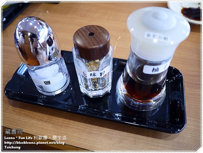 20251027_-177 20251027_-177