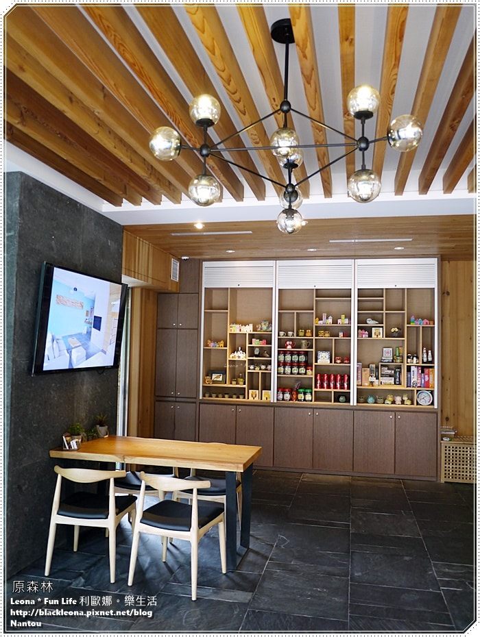 20251027_-108 20251027_-108