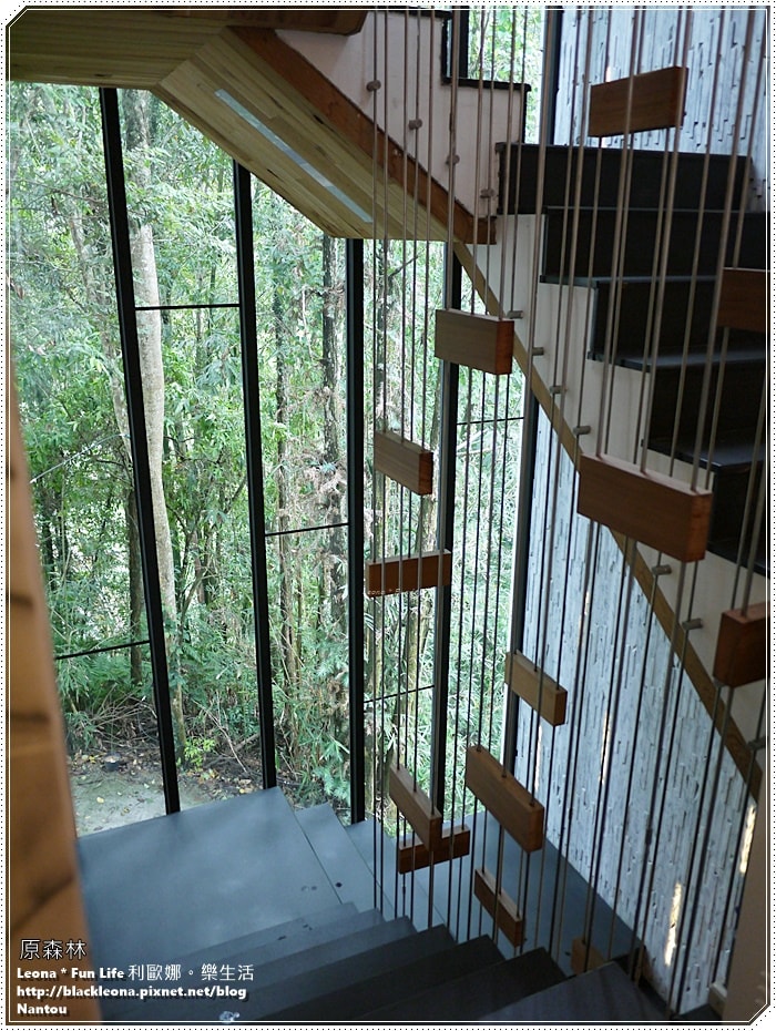 20251027_-84 20251027_-84