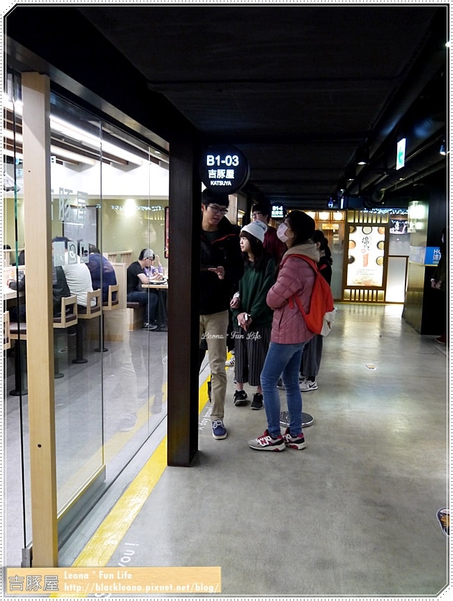 20251027_-268 20251027_-268