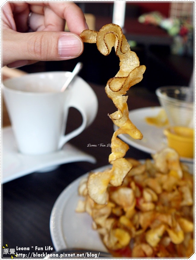 20251027_-348 20251027_-348