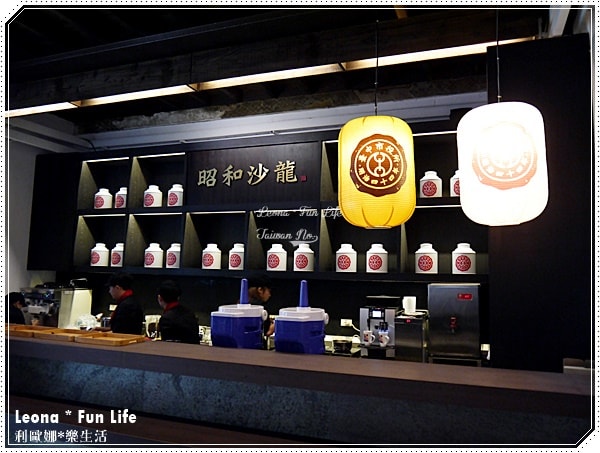 20251027_-153 20251027_-153