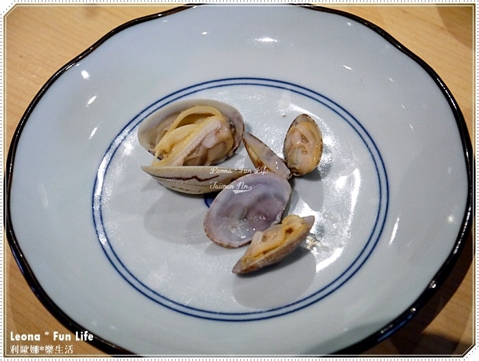 20251027_-264 20251027_-264