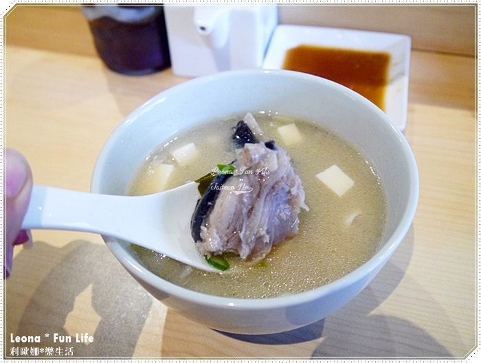 20251027_-271 20251027_-271