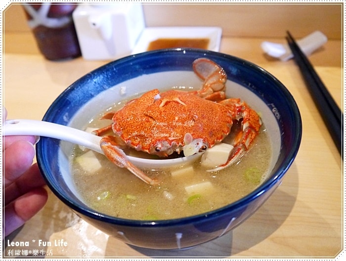 20251027_-285 20251027_-285