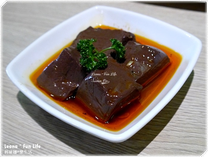 20251027_-153 20251027_-153