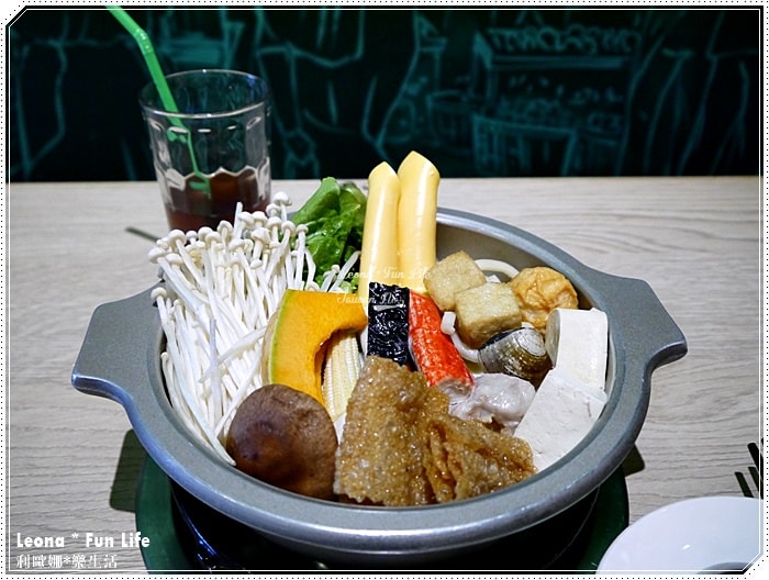 20251027_-157 20251027_-157