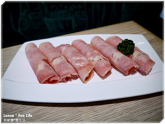 20251027_-161 20251027_-161