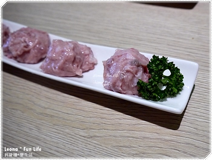 20251027_-162 20251027_-162