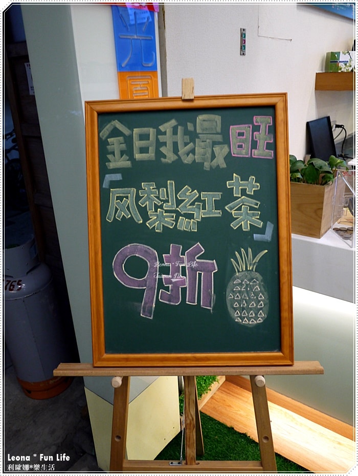 20251027_-81 20251027_-81