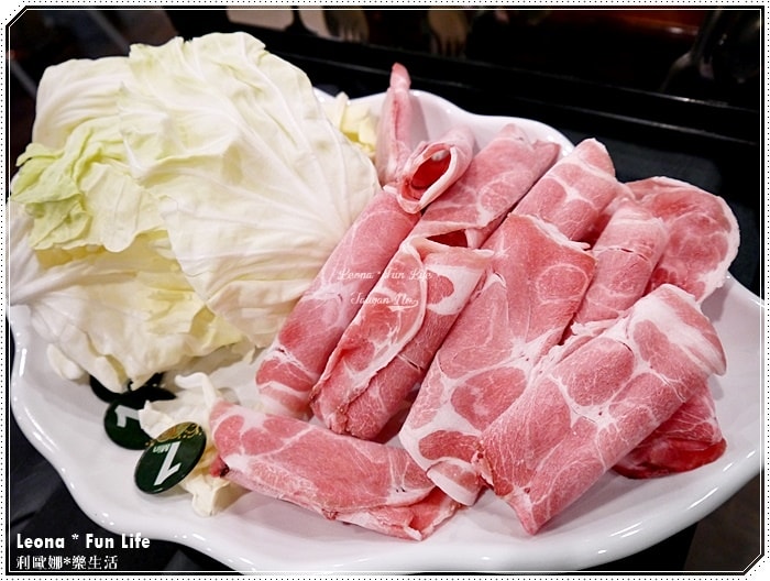 20251027_-77 20251027_-77