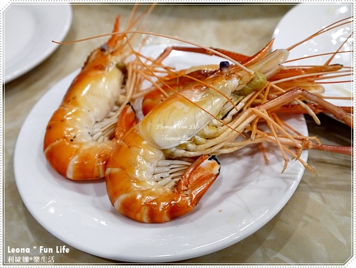 20251027_-82 20251027_-82