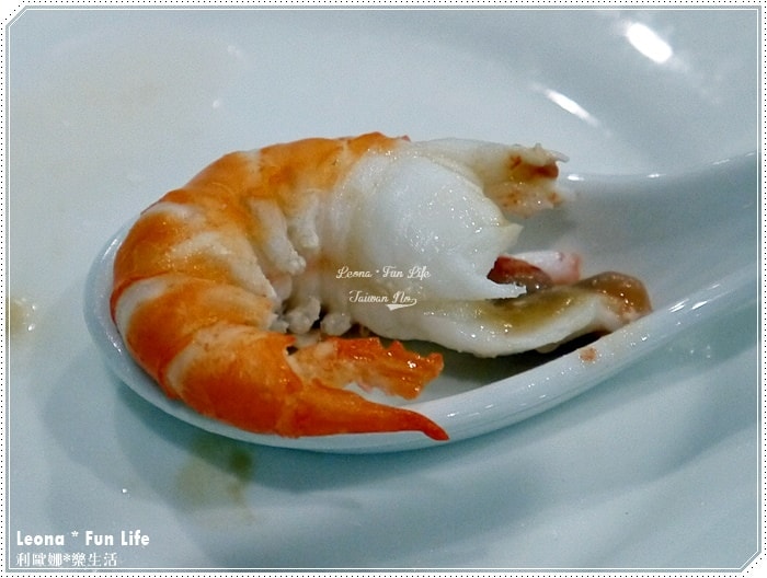 20251027_-83 20251027_-83