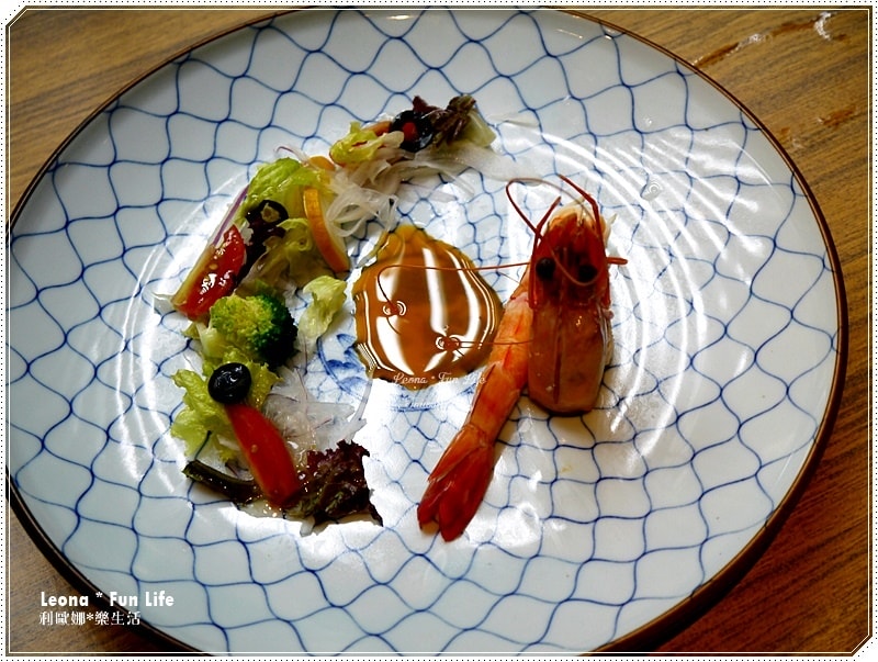 20251027_-137 20251027_-137