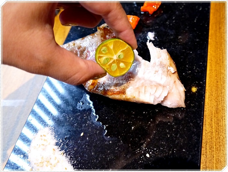 20251027_-148 20251027_-148