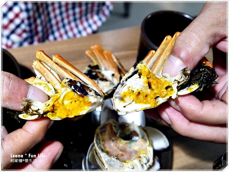 20251027_-242 20251027_-242