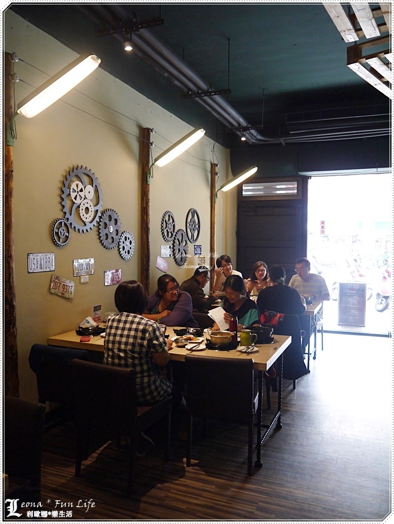 20251027_-152 20251027_-152