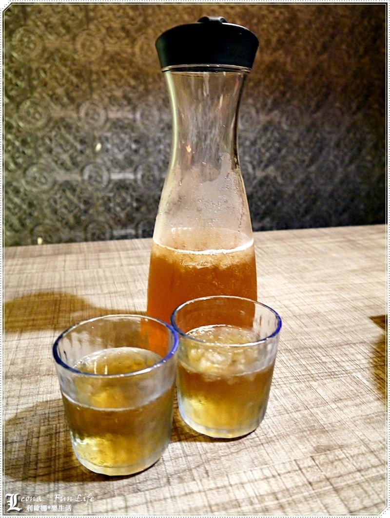 20251027_-192 20251027_-192