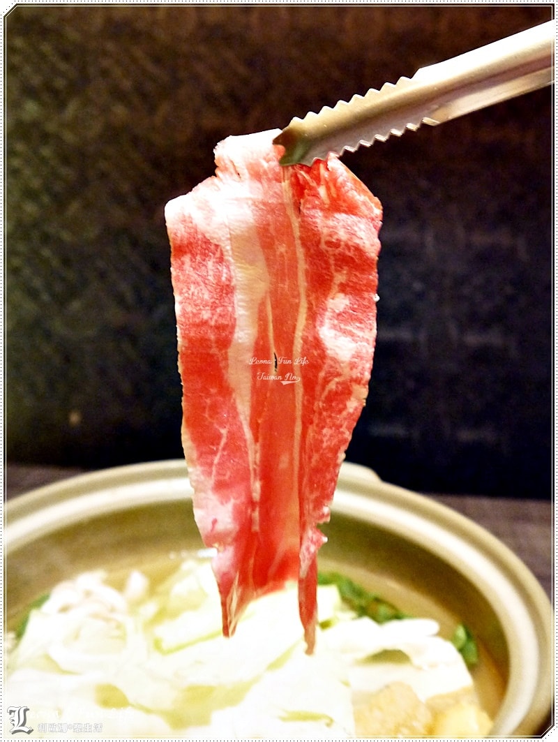 20251027_-213 20251027_-213