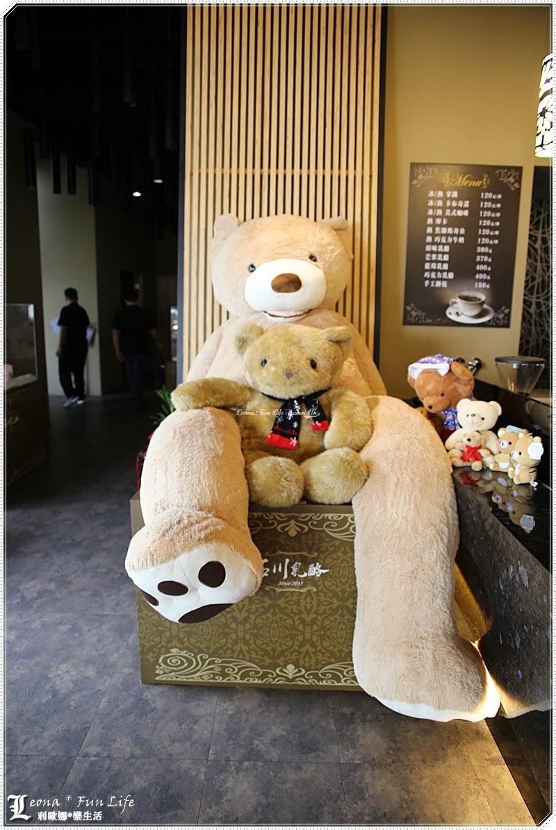 20251027_-348 20251027_-348