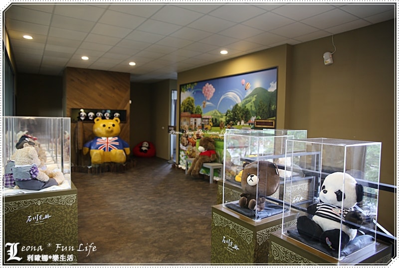 20251027_-352 20251027_-352