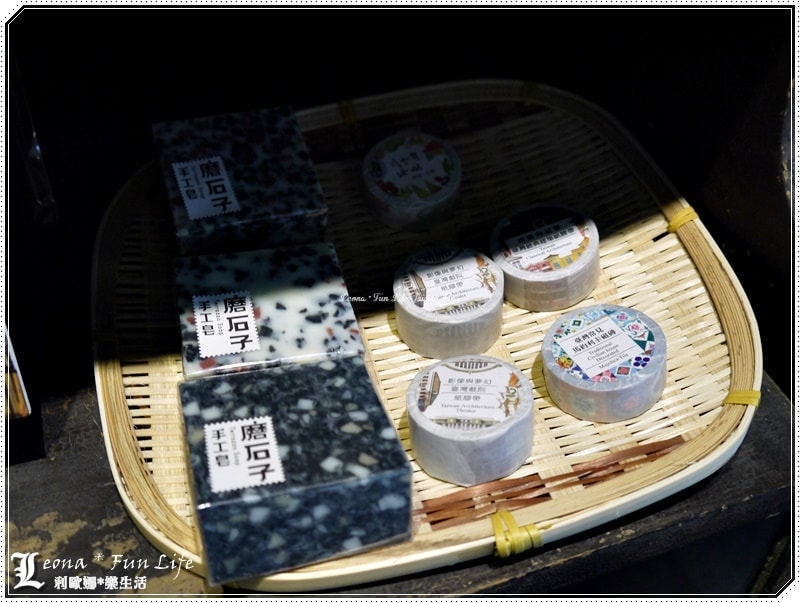 20251027_-131 20251027_-131