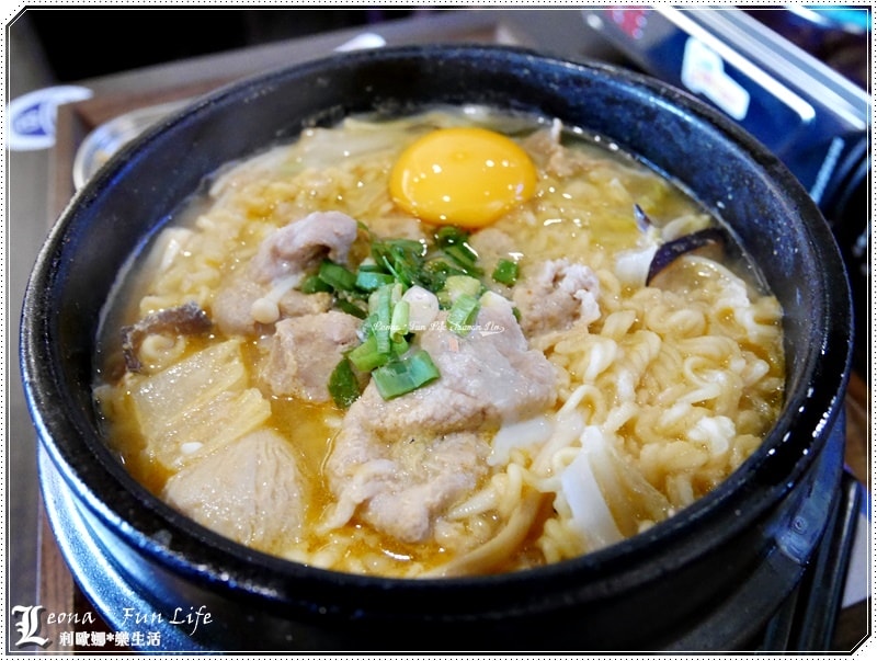 20251027_-182 20251027_-182