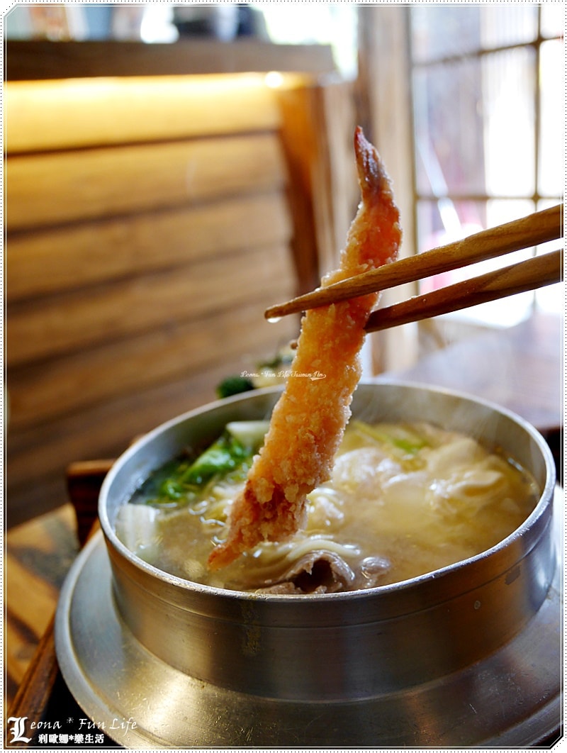 20251027_-143 20251027_-143