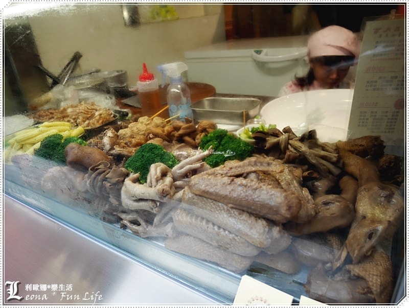 20251027_-307 20251027_-307