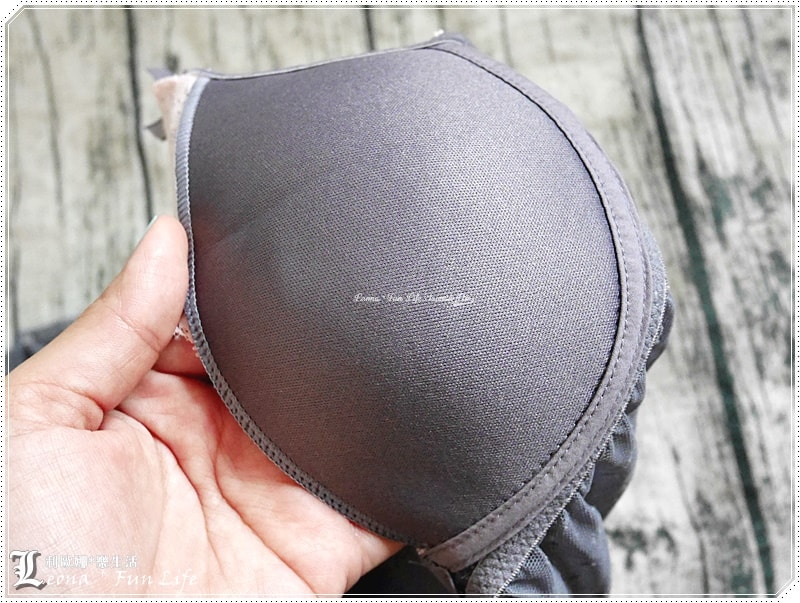 20251027_-176 20251027_-176