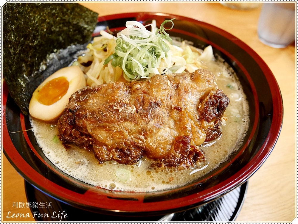 20251027_-214 20251027_-214