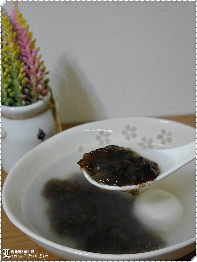 20251027_-106 20251027_-106