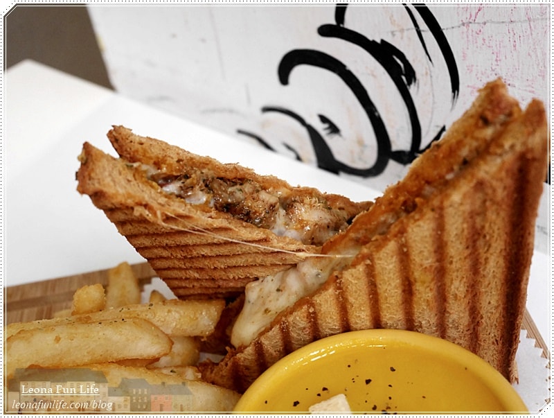 20251027_-125 20251027_-125