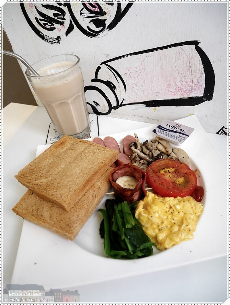 20251027_-127 20251027_-127