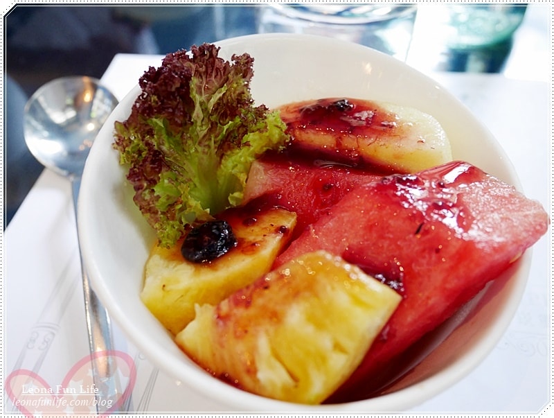 20251027_-192 20251027_-192